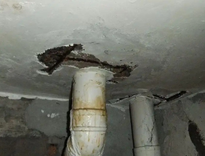 拉萨卫生间漏水维修公司浅析拉萨卫生间渗水维修的方法