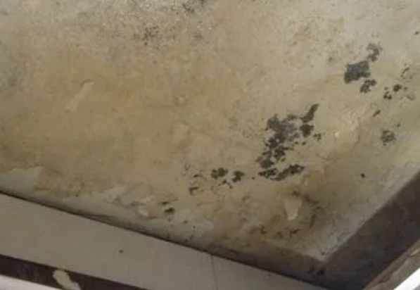 拉萨阳台漏水维修公司分享下拉萨卫生间渗水维修需要注意哪些问题。