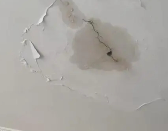 拉萨阳台漏水维修公司分享下屋面防水工程质量问题原因分析